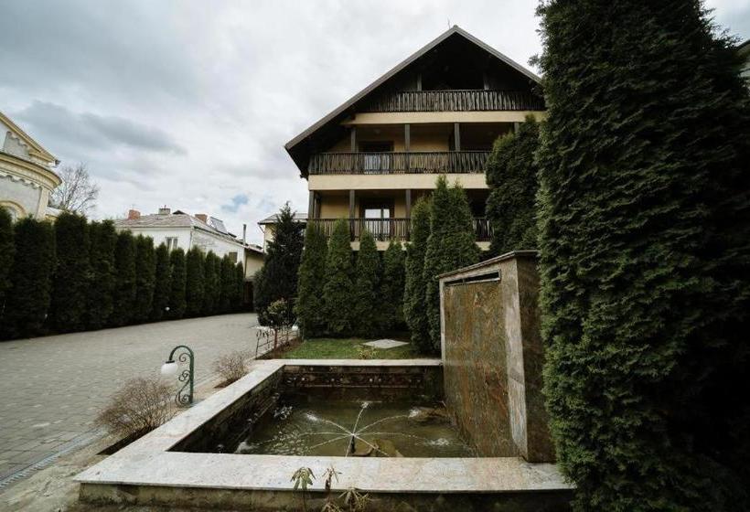 پانسیون Vila Class