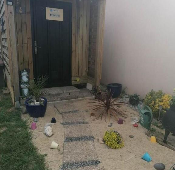 Bed and Breakfast La Roulotte Des Trois Arbres