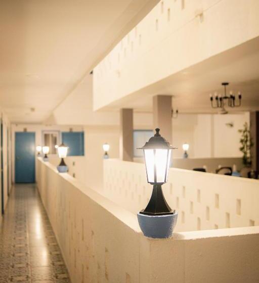 فندق Adaz Mediterráneo