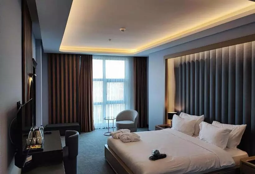 Aileena Hotel & Villas