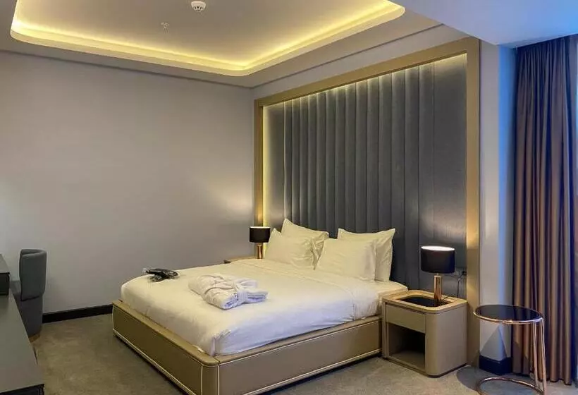 Aileena Hotel & Villas