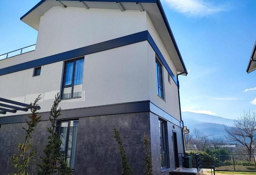 Aileena Hotel & Villas