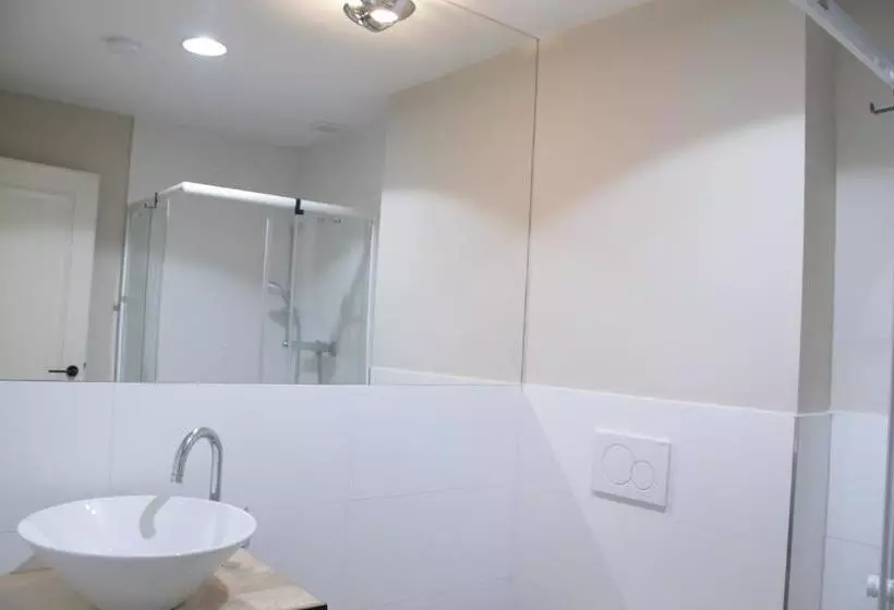 هتل Desatero