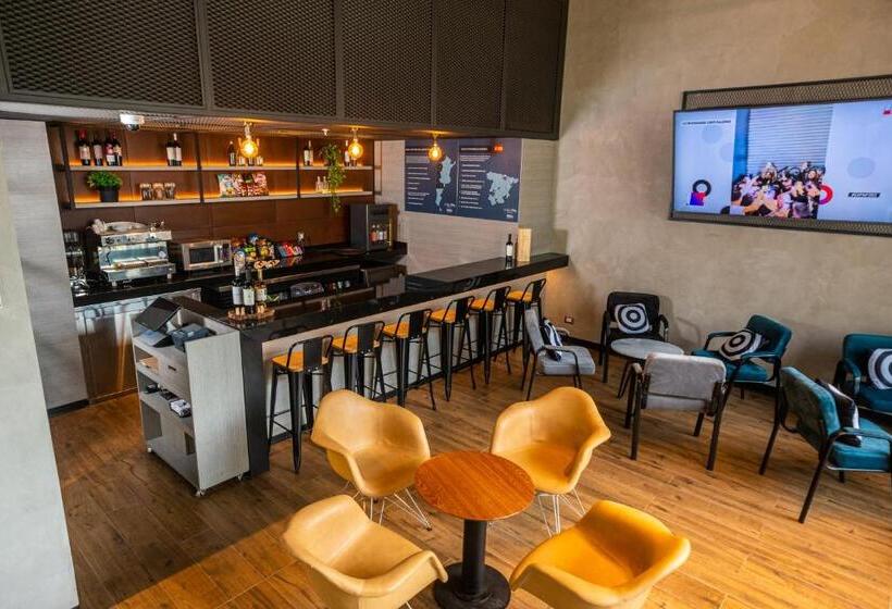 Hotel Ibis Styles Lima San Isidro