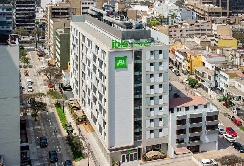 Hotel Ibis Styles Lima San Isidro