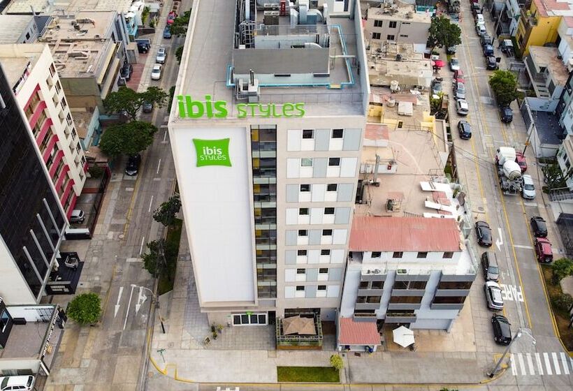 Hotel Ibis Styles Lima San Isidro