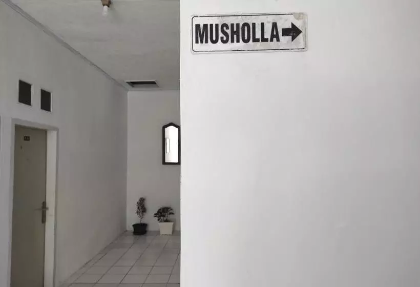 هتل Oyo 90467  Putrajaya