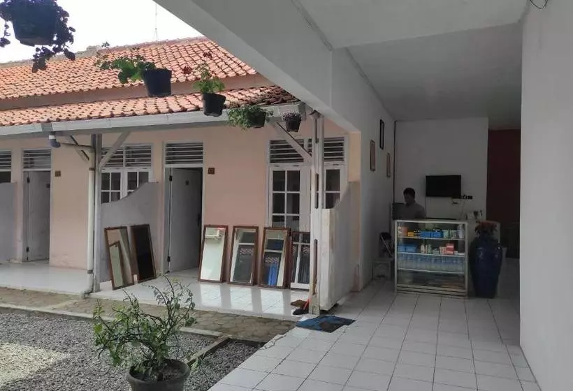 هتل Oyo 90467  Putrajaya