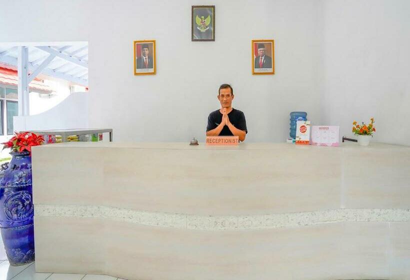 בית מלון כפרי Oyo 90467  Putrajaya