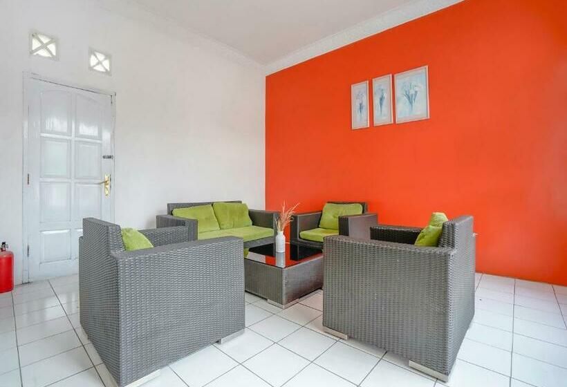 בית מלון כפרי Oyo 90467  Putrajaya