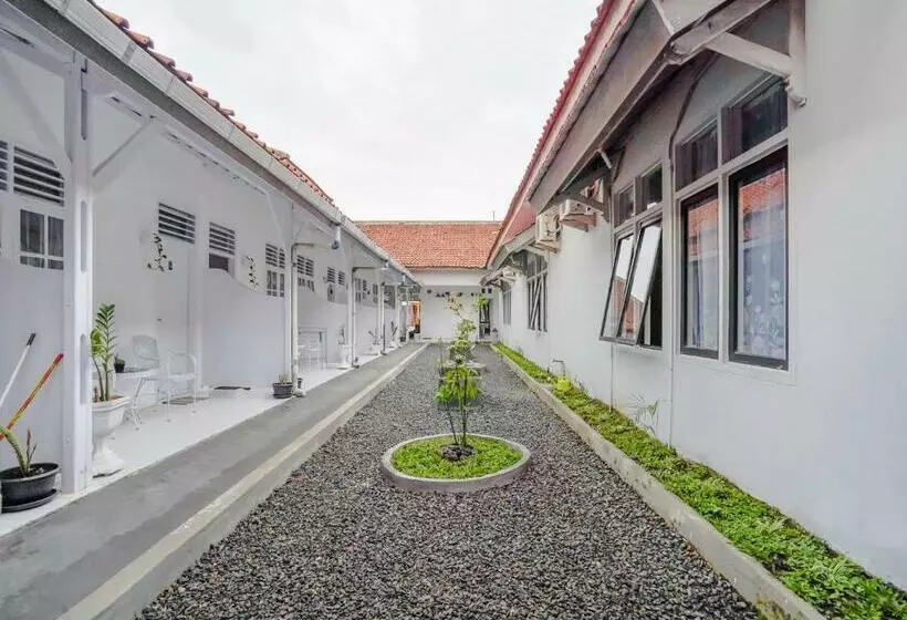 هتل Oyo 90467  Putrajaya