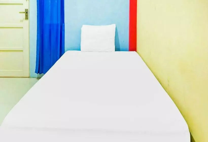 Hotelli Oyo 90491 Durian Homestay