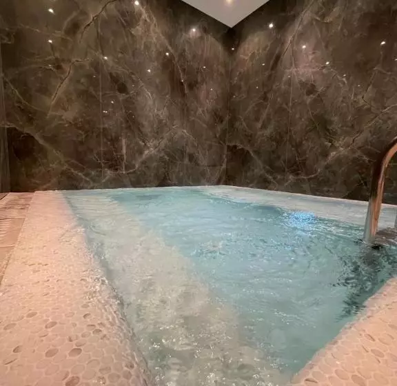 هتل Terme 36.6
