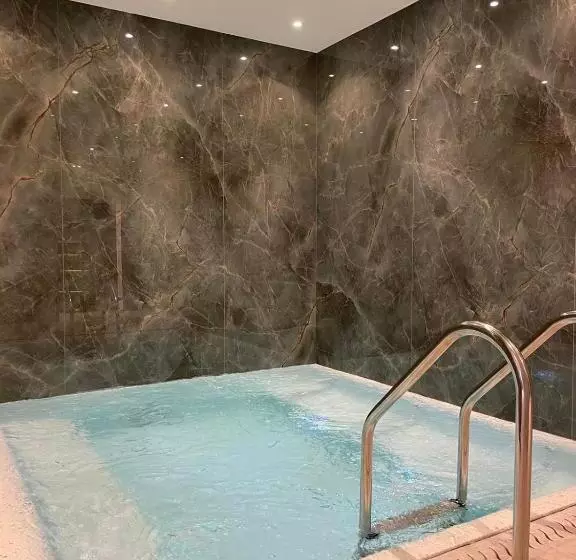هتل Terme 36.6