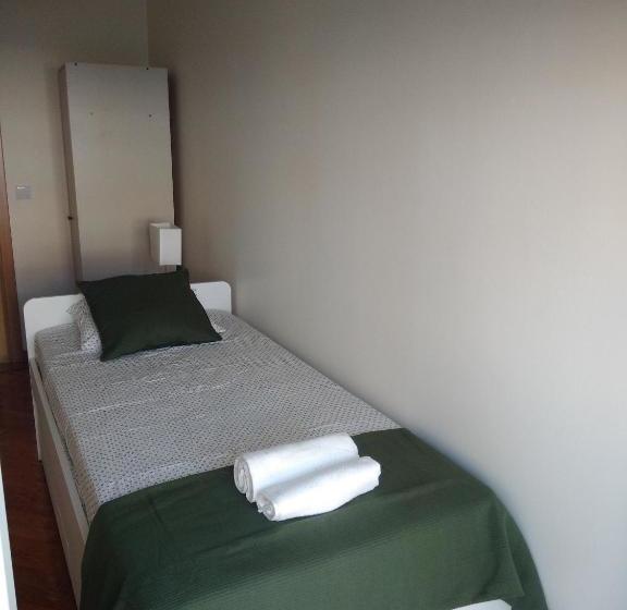 Oriente Dna Studios V