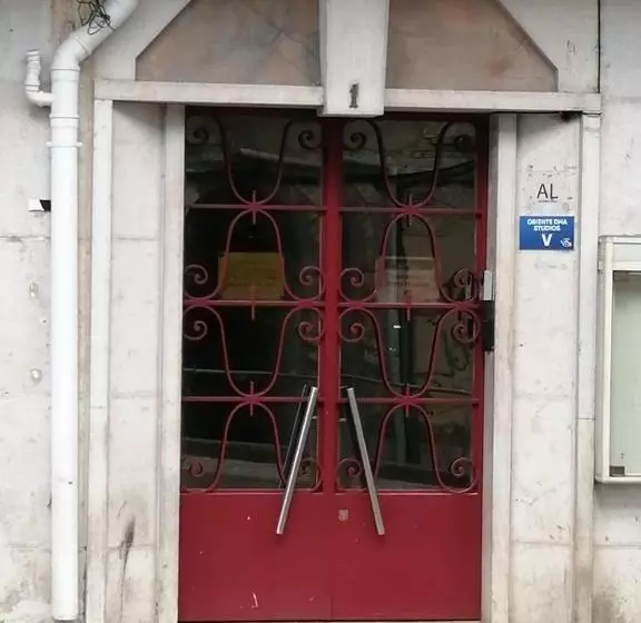 Oriente Dna Studios V