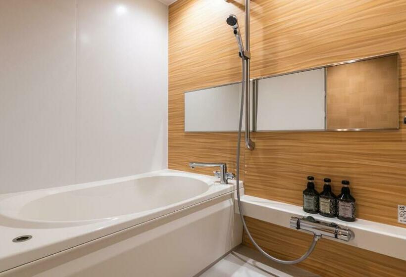 Grand Base Mojiko Ekimae