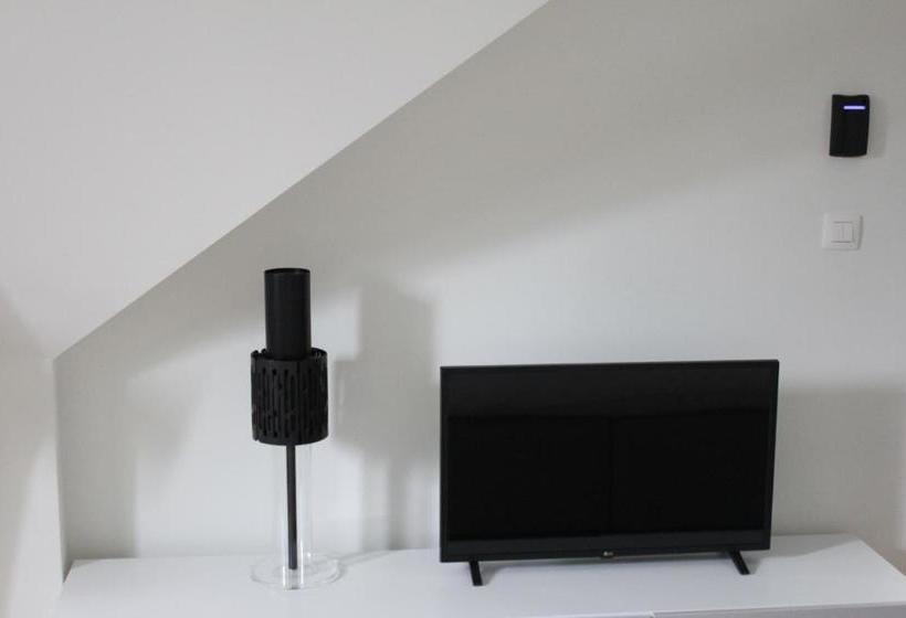 Отель The Scent Residence