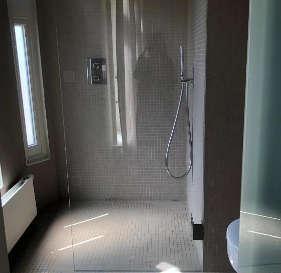 Отель The Scent Residence