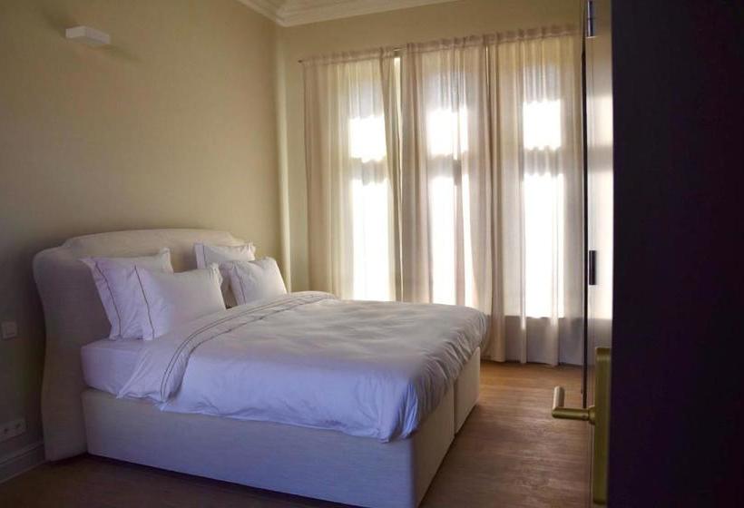 Отель The Scent Residence