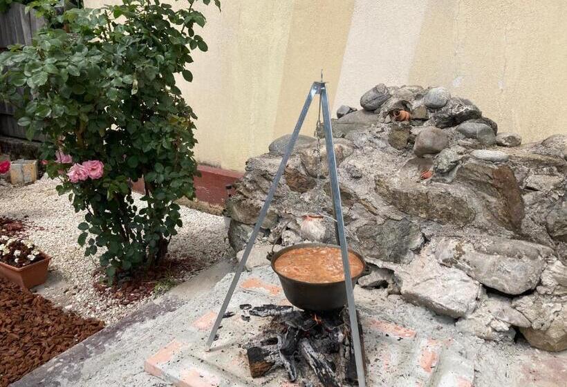 پانسیون Casa Adriana