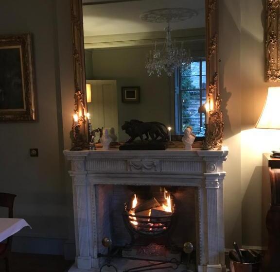 بنسيون Kilmorie House