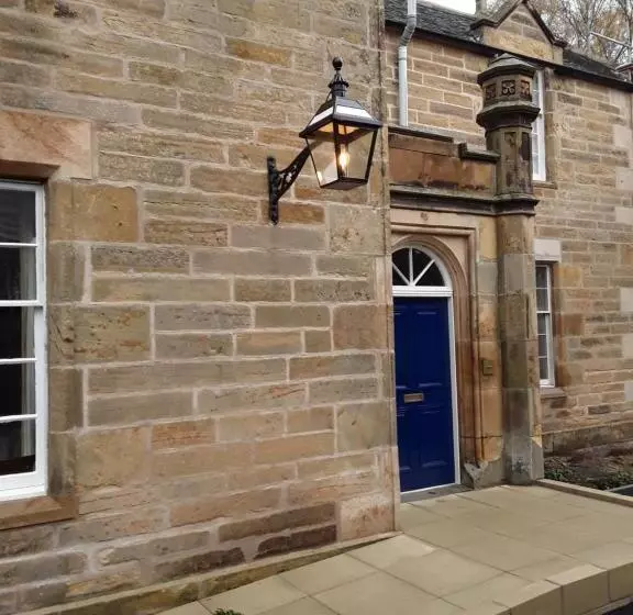 Majatalo Kilmorie House