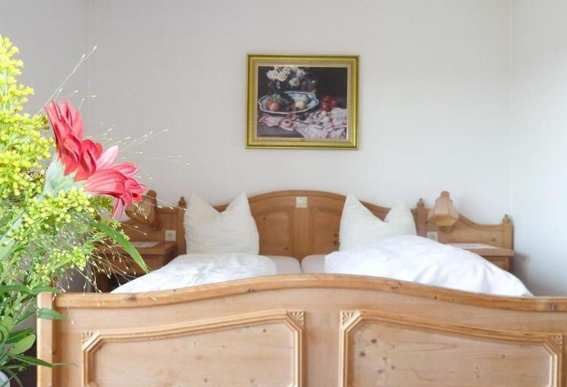 Hotel Gasthof Adler Güttingen