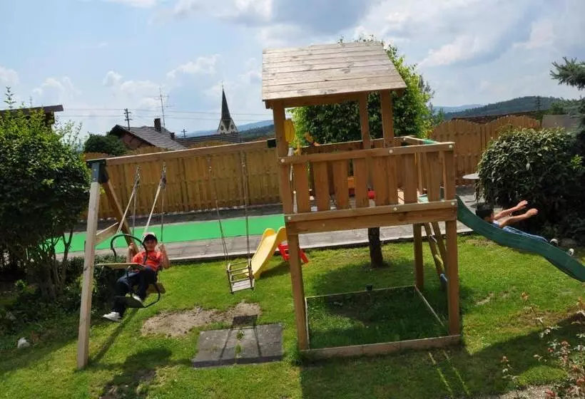 ホテル Gasthof Adler Güttingen