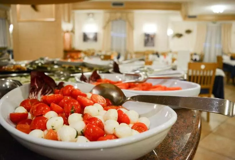 Hotelli Abete Bianco