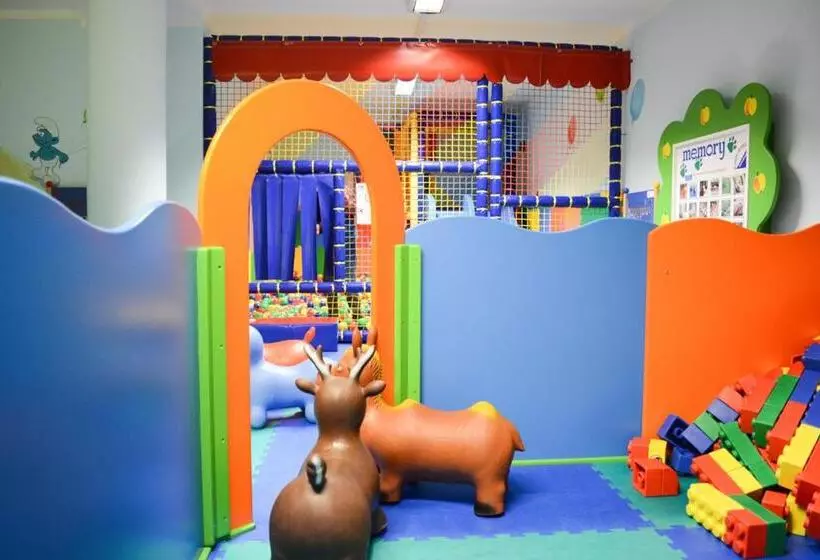 Hotelli Abete Bianco