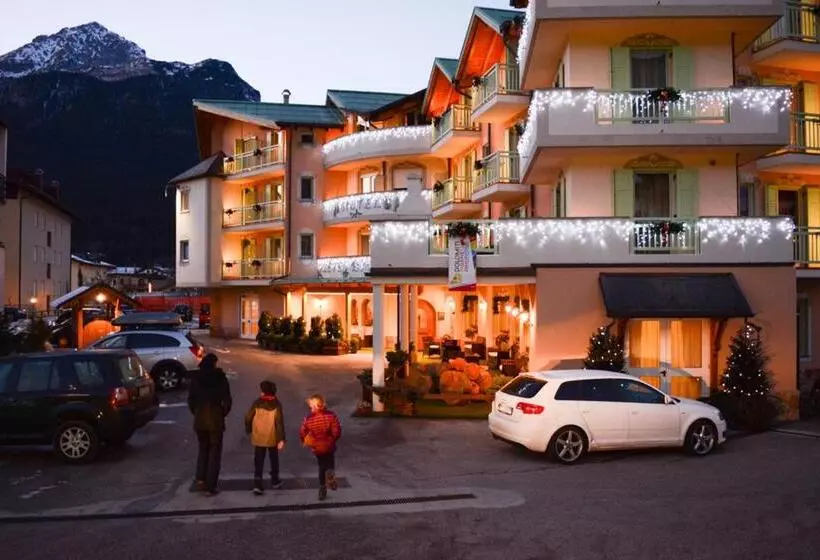 Hotelli Abete Bianco