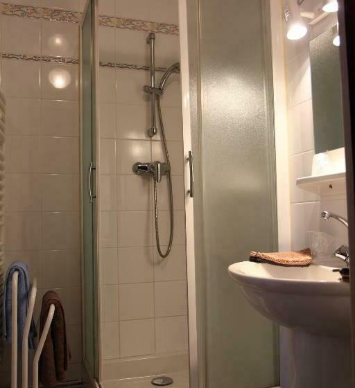 هتل Hôtel De La Mairie