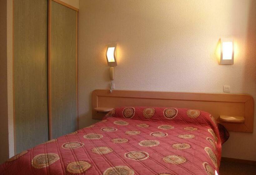 هتل Hôtel De La Mairie