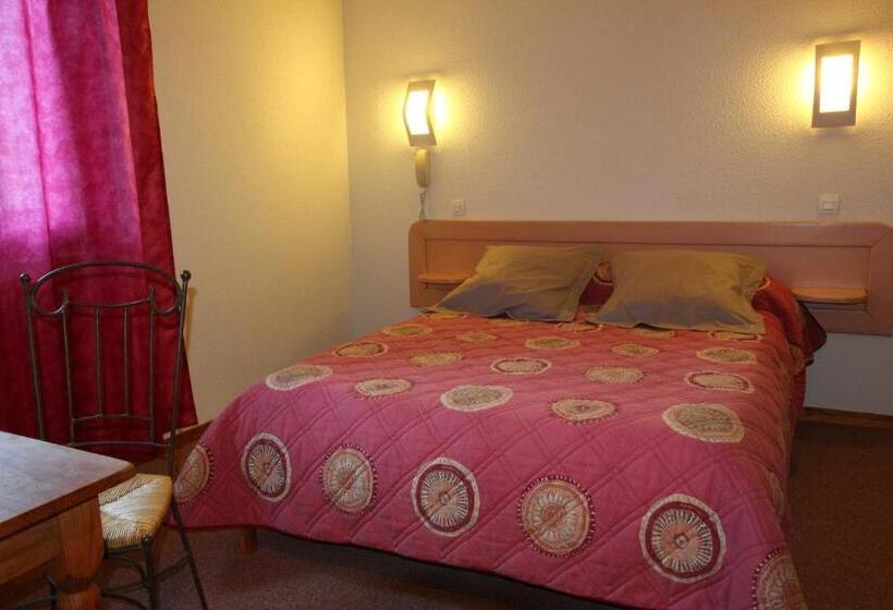 هتل Hôtel De La Mairie