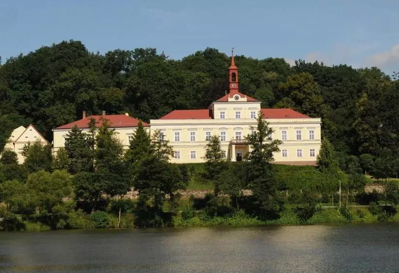 Majatalo Penzion Zámek Rozsochatec