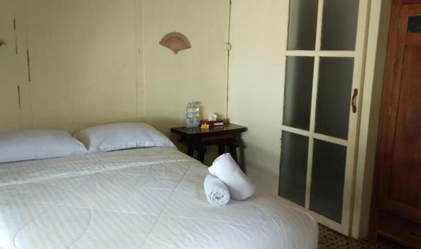 Villa Isabella Putri B&b