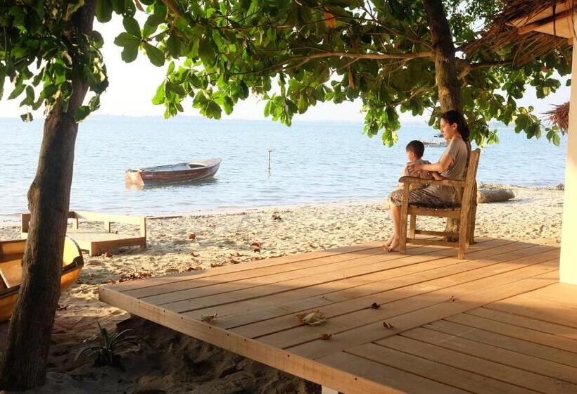 Villa Isabella Putri B&b