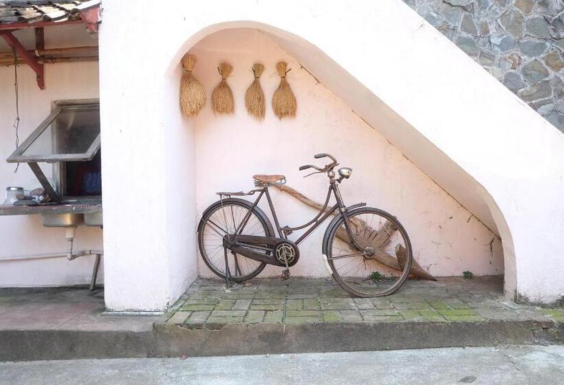 Villa Isabella Putri B&b