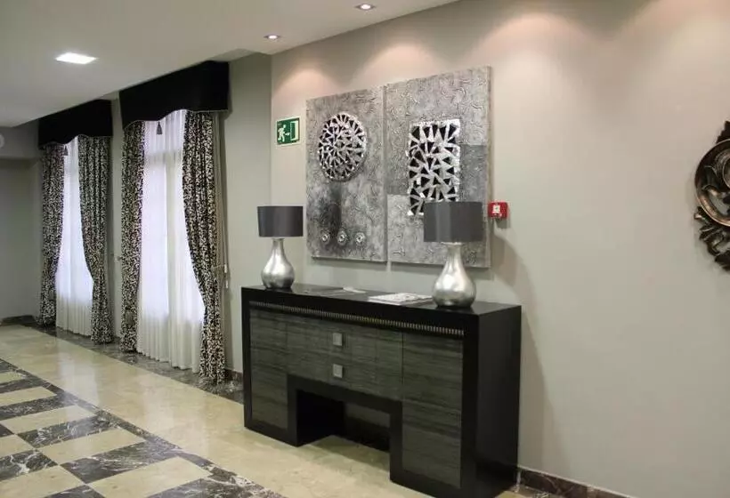 Hospedium Hotel Vittoria Colonna