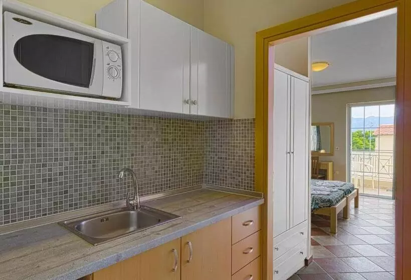 Argiri Resort Hotel & Apartments