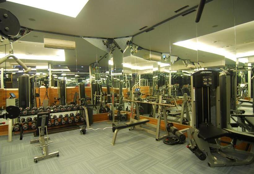 ホテル Avantgarde Urban Levent