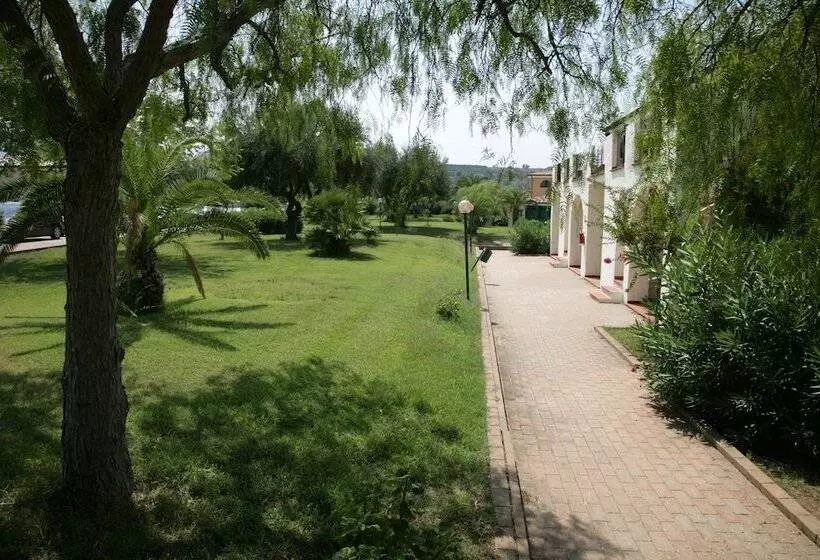 호텔 Baia Della Rocchetta