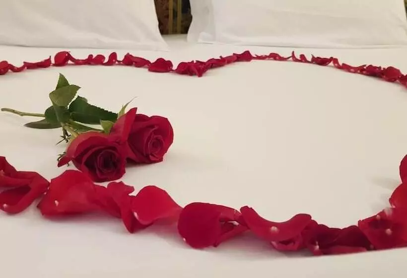 هتل Ca Bragadin E Carabba