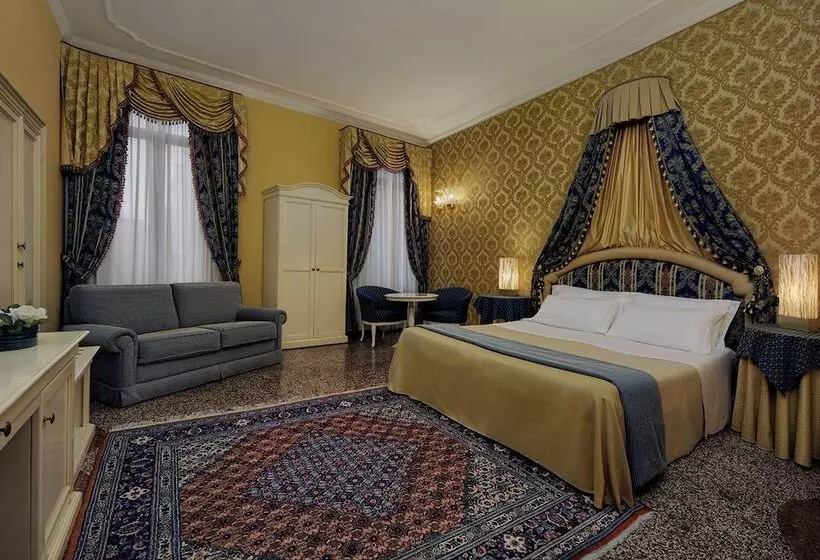 هتل Ca Bragadin E Carabba