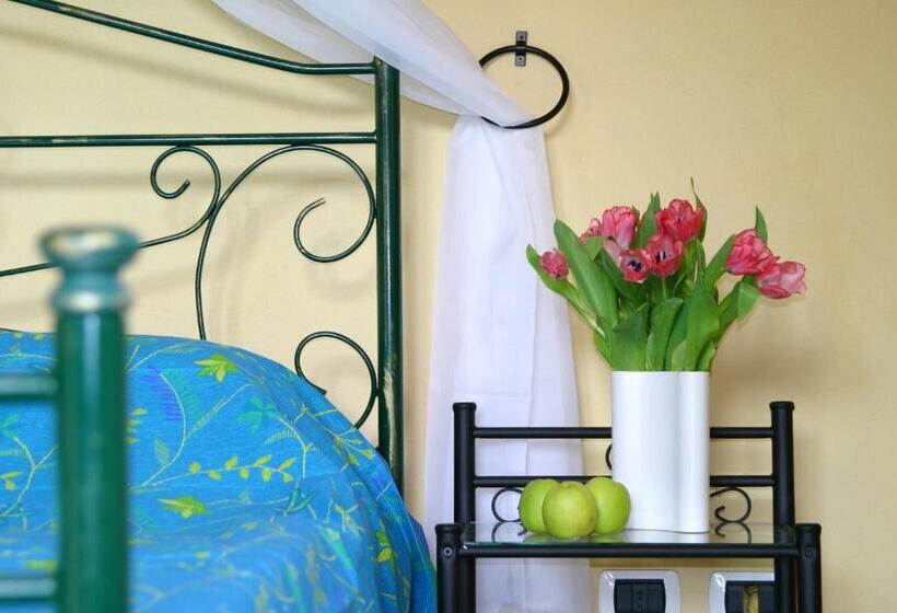 ホテル Cascina Vignole