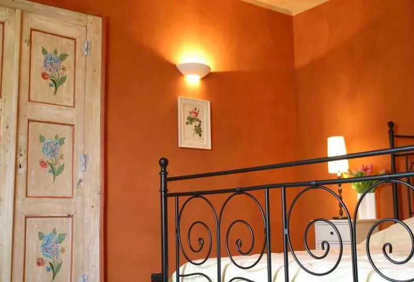 ホテル Cascina Vignole