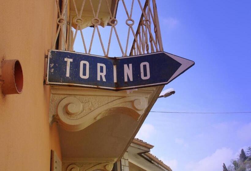 ホテル Cascina Vignole