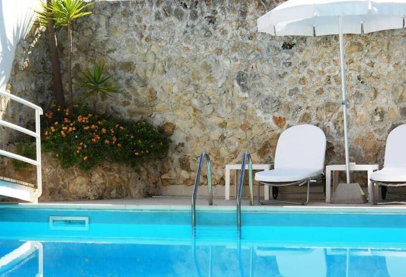 فندق Degli Haethey