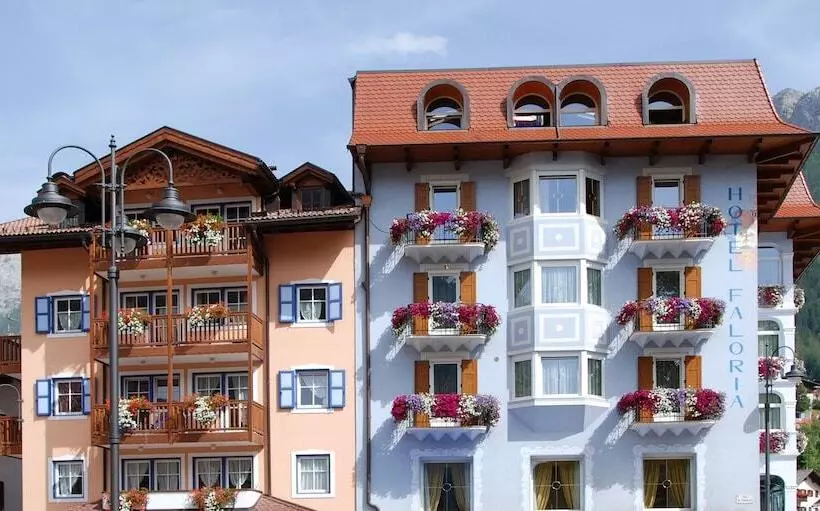 בית מלון כפרי Faloria